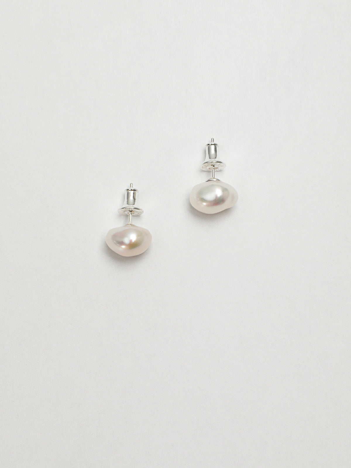 Pure Dew · White Baroque Freshwater Pearl Stud Earrings