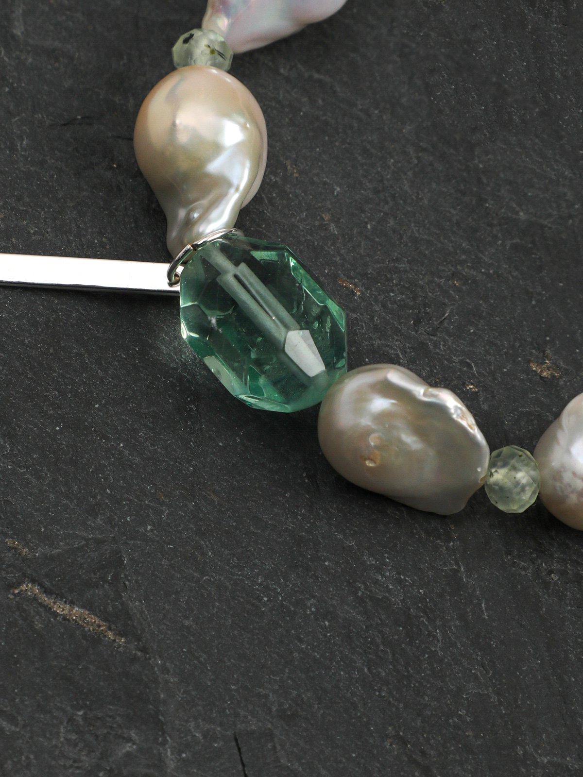 Mist Green Wave · Green Quartz, Prehnite & Large Baroque Pearl Bracelet