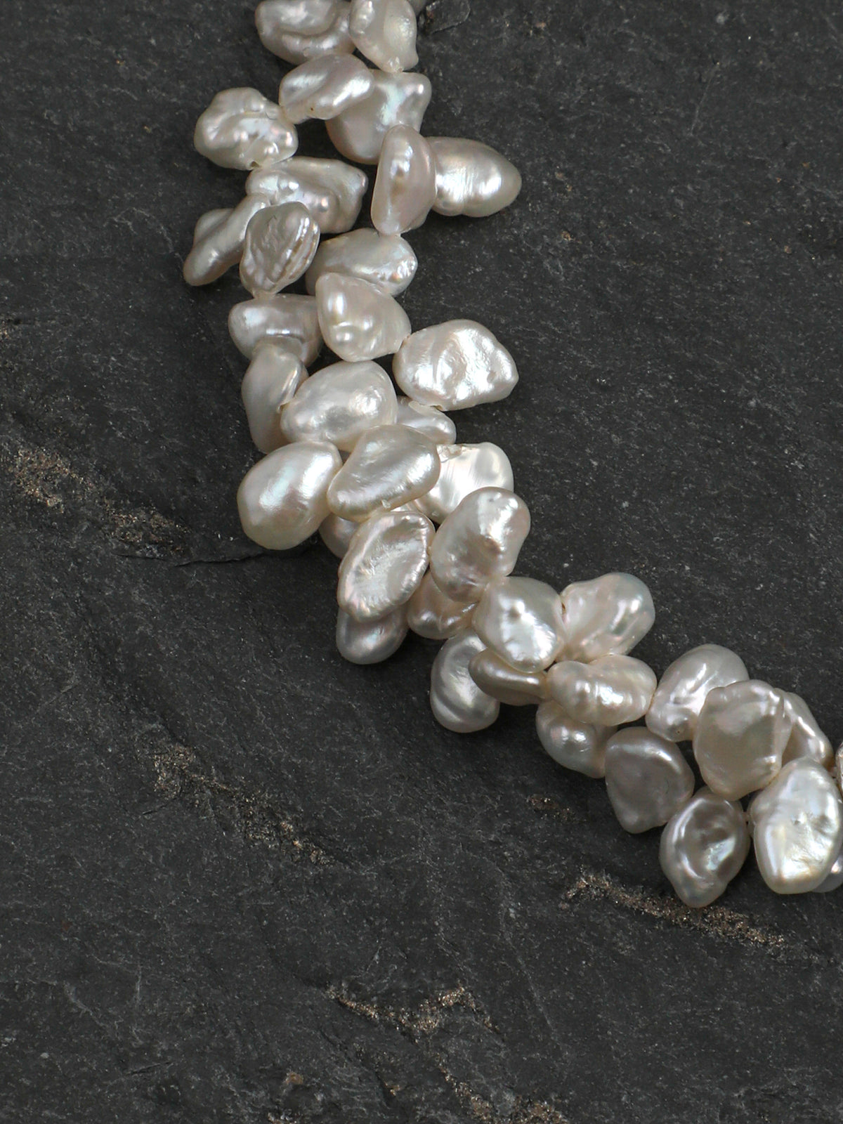 Violet Dew · Amethyst & Petal Baroque Pearl Bracelet