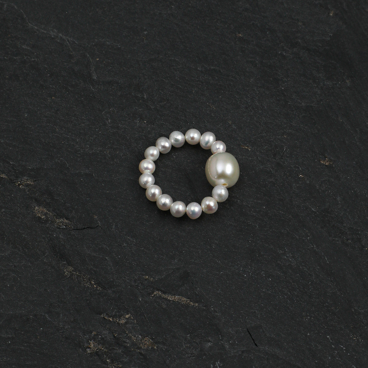 Pure Pearl · Focal Round & Seed Pearl Stretch Ring